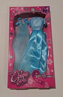 30435 Chloe Girlz Poppenkleding Licht Blauwe Avondjurk