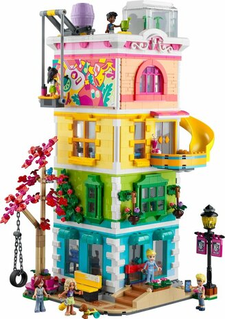 41748 LEGO Friends Heartlake City Buurtcentrum