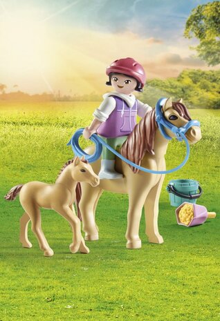 71498 PLAYMOBIL Horses of Waterfall Kind met pony en veulen